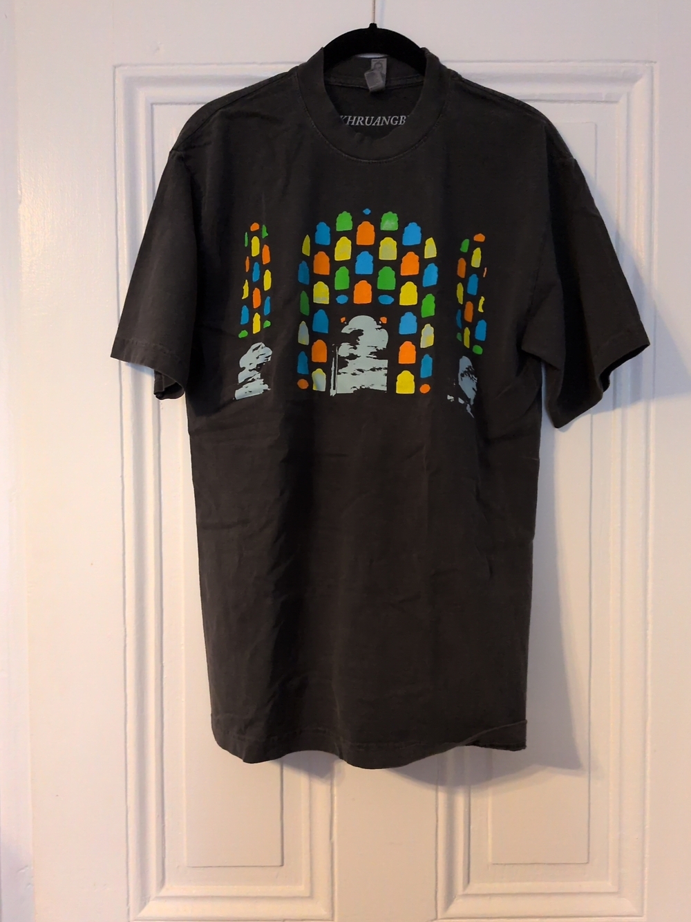Unbranded Men's Charcoal Graphic T-Shirt with Multicolor Window Print